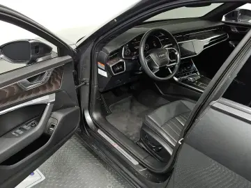 2021 Audi A6 с пробегом 33 828 км