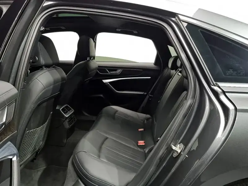 2021 Audi A6 с пробегом 33 828 км