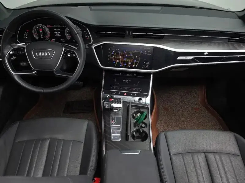 2023 Audi A6 с пробегом 20 370 км