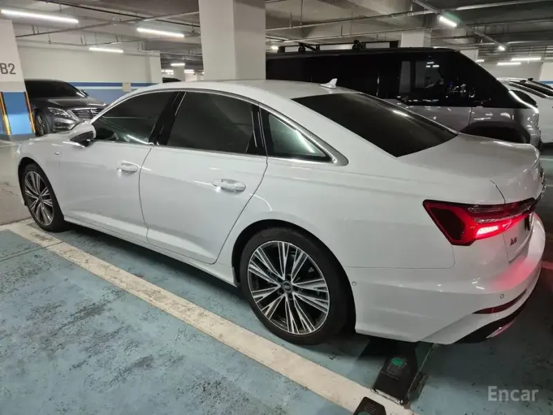 2023 Audi A6 с пробегом 26 099 км