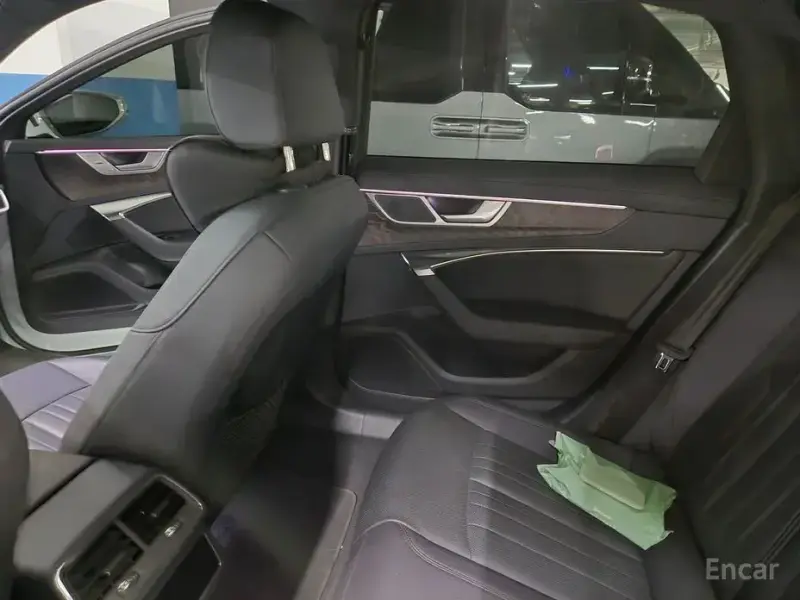 2023 Audi A6 с пробегом 26 099 км