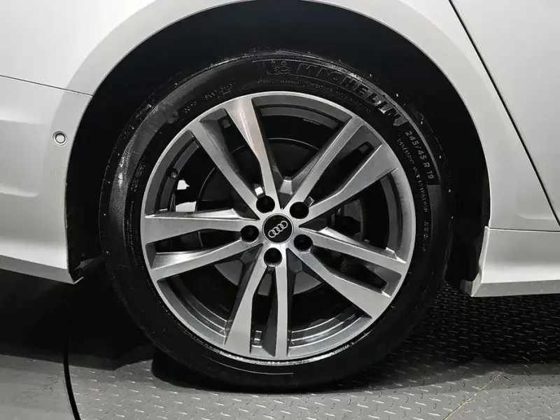 2022 Audi A6 с пробегом 50 563 км