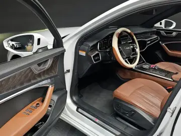 2022 Audi A6 с пробегом 50 563 км
