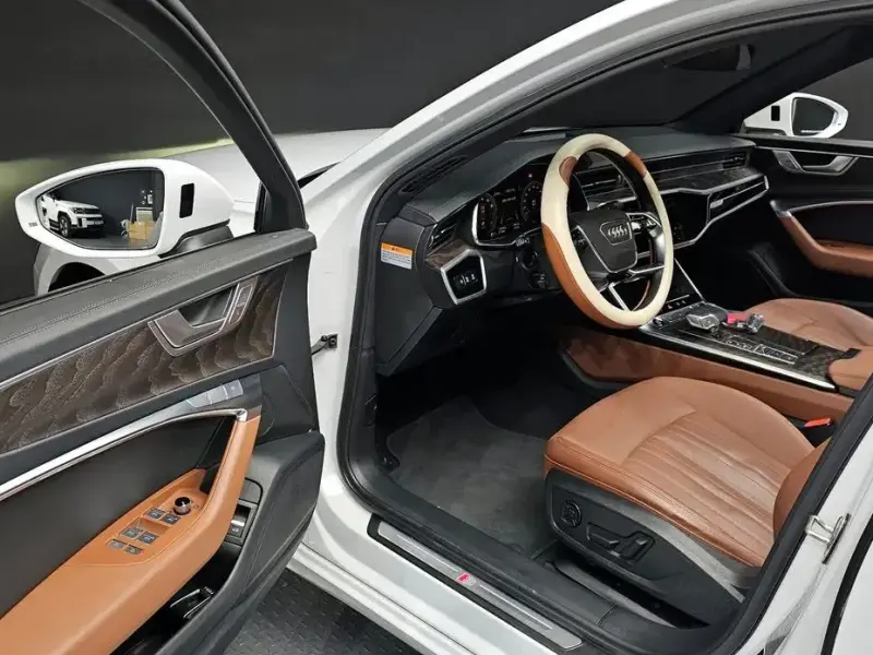 2022 Audi A6 с пробегом 50 563 км