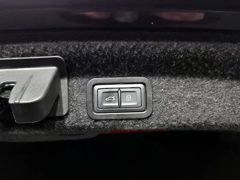 2021 Audi A6 с пробегом 148 884 км