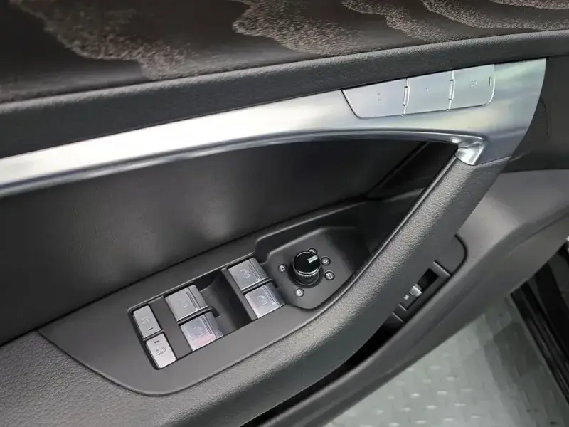 2021 Audi A6 с пробегом 148 884 км