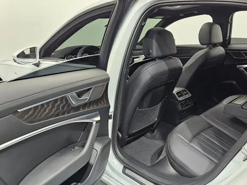 2022 Audi A6 с пробегом 12 645 км