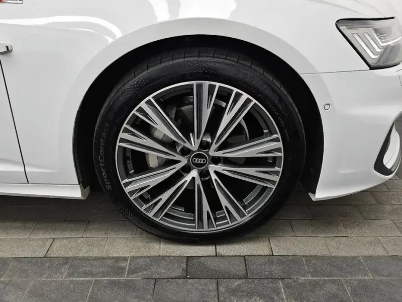2023 Audi A6 с пробегом 29 542 км