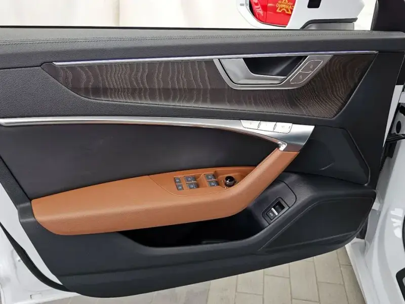 2023 Audi A6 с пробегом 29 542 км