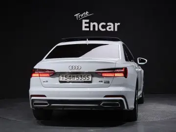 2022 Audi A6 с пробегом 31 846 км