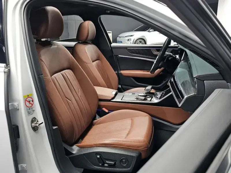 2022 Audi A6 с пробегом 31 846 км