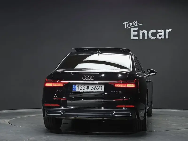 2023 Audi A6 с пробегом 45 561 км