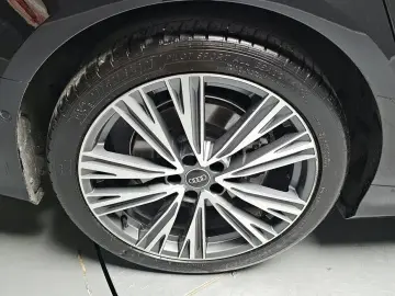 2023 Audi A6 с пробегом 45 561 км
