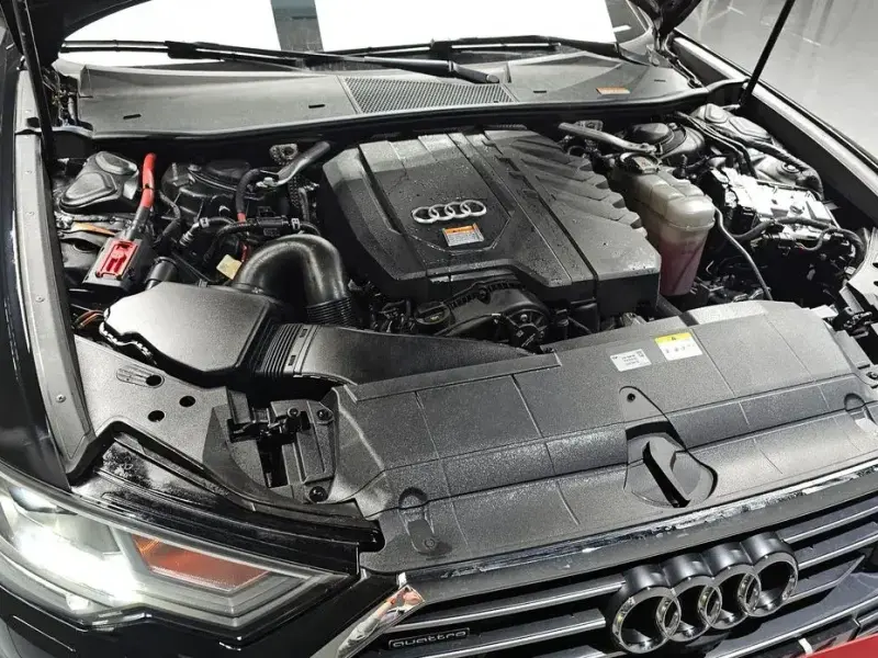 2023 Audi A6 с пробегом 45 561 км