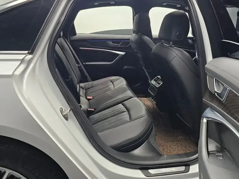 2019 Audi A6 с пробегом 36 919 км
