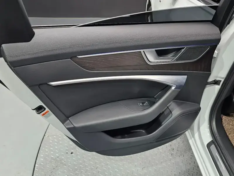 2019 Audi A6 с пробегом 36 919 км