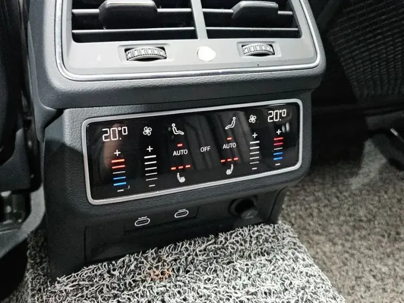 2023 Audi A6 с пробегом 45 561 км