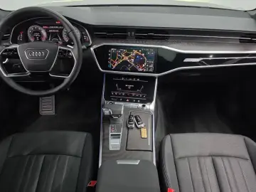 2022 Audi A6 с пробегом 10 741 км