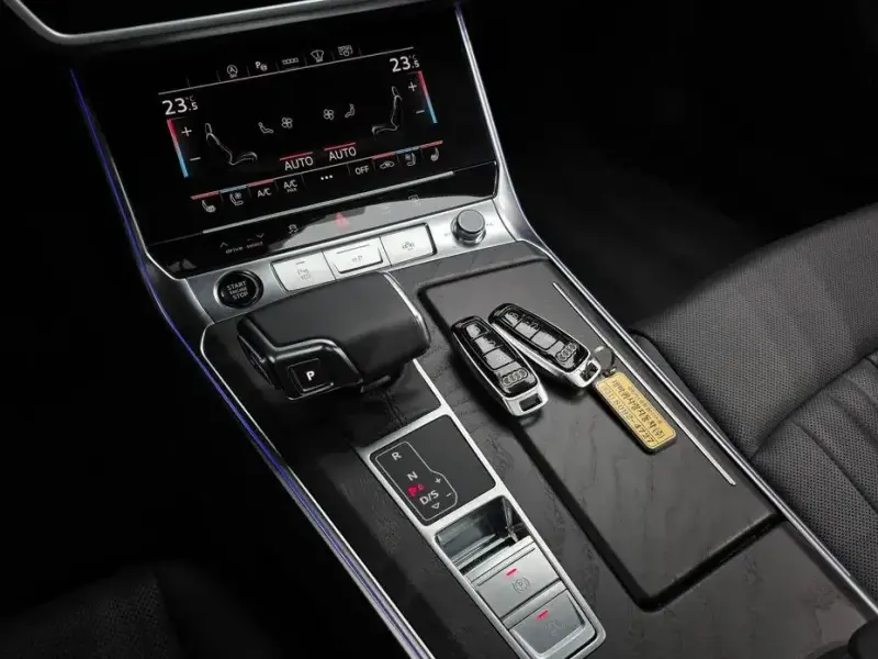 2022 Audi A6 с пробегом 10 741 км