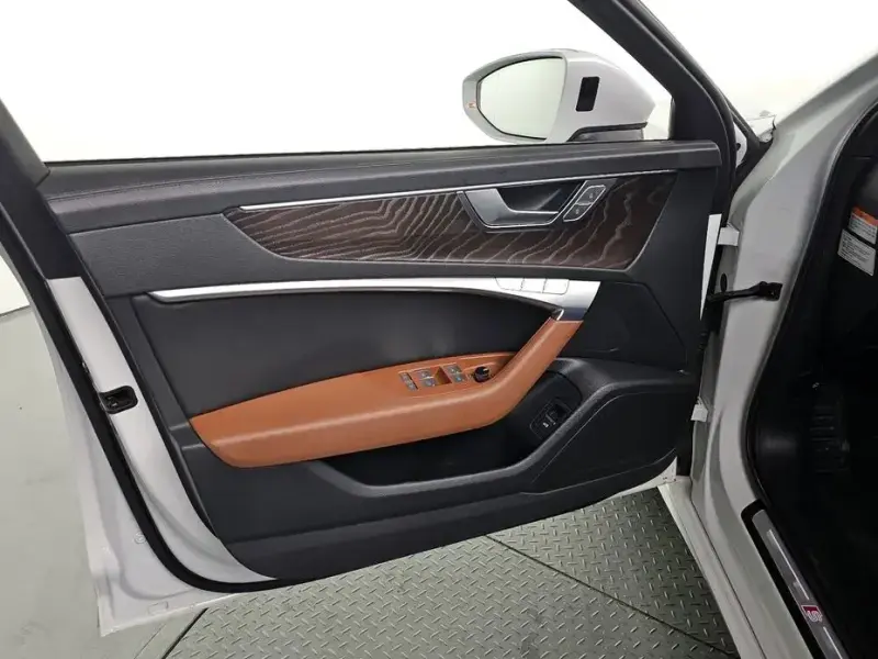 2021 Audi A6 с пробегом 56 116 км