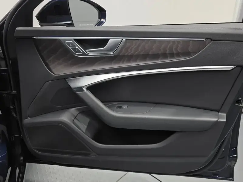 2022 Audi A6 с пробегом 10 741 км