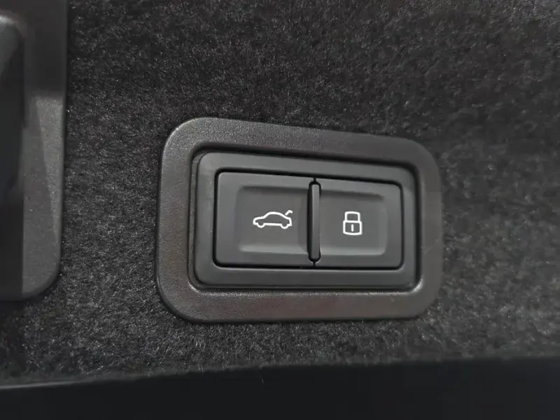 2022 Audi A6 с пробегом 10 741 км