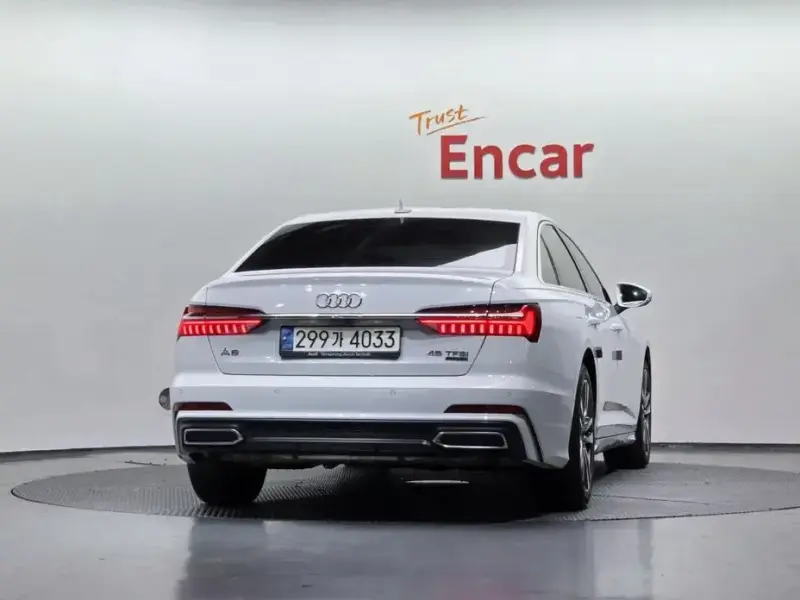 2022 Audi A6 с пробегом 72 997 км