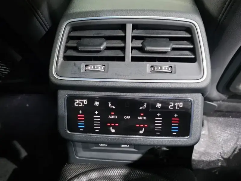 2022 Audi A6 с пробегом 72 997 км