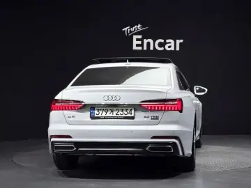 2021 Audi A6 с пробегом 45 658 км