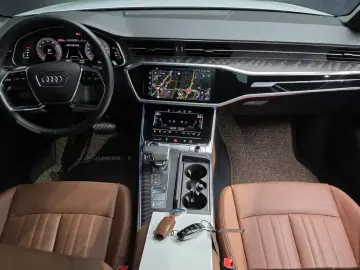 2023 Audi A6 с пробегом 10 869 км