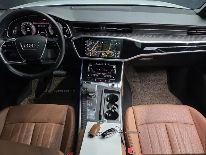 2023 Audi A6 с пробегом 10 869 км