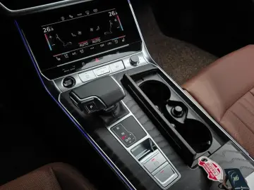 2023 Audi A6 с пробегом 10 869 км