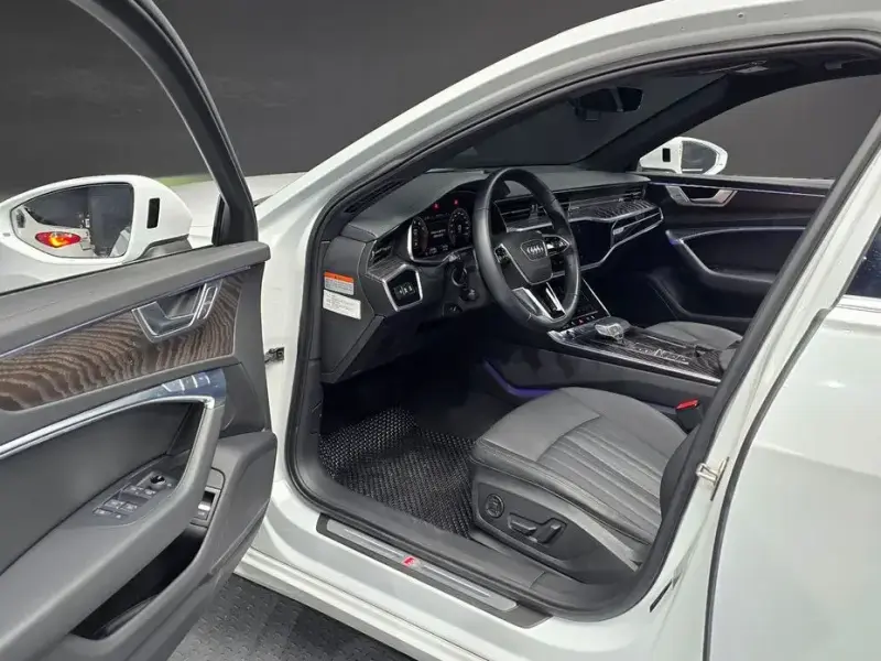 2021 Audi A6 с пробегом 45 658 км