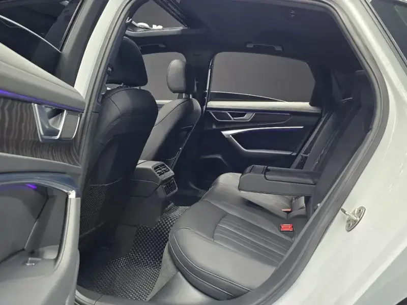 2021 Audi A6 с пробегом 45 658 км