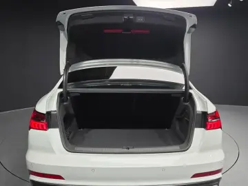 2023 Audi A6 с пробегом 10 869 км