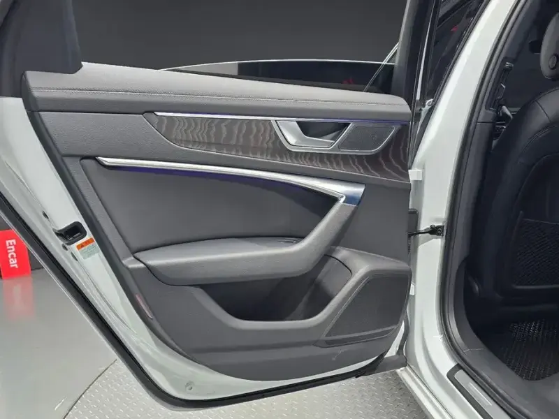 2021 Audi A6 с пробегом 45 658 км