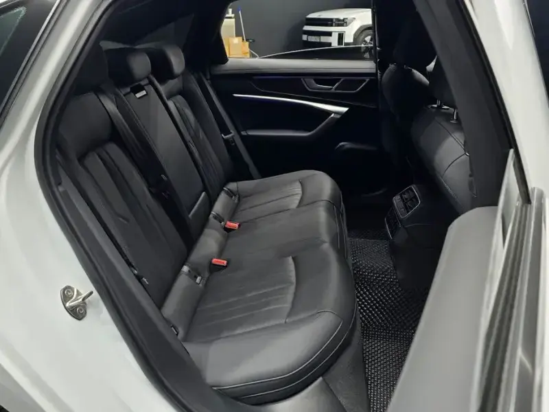 2021 Audi A6 с пробегом 45 658 км