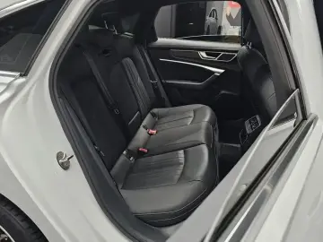 2022 Audi A6 с пробегом 11 089 км