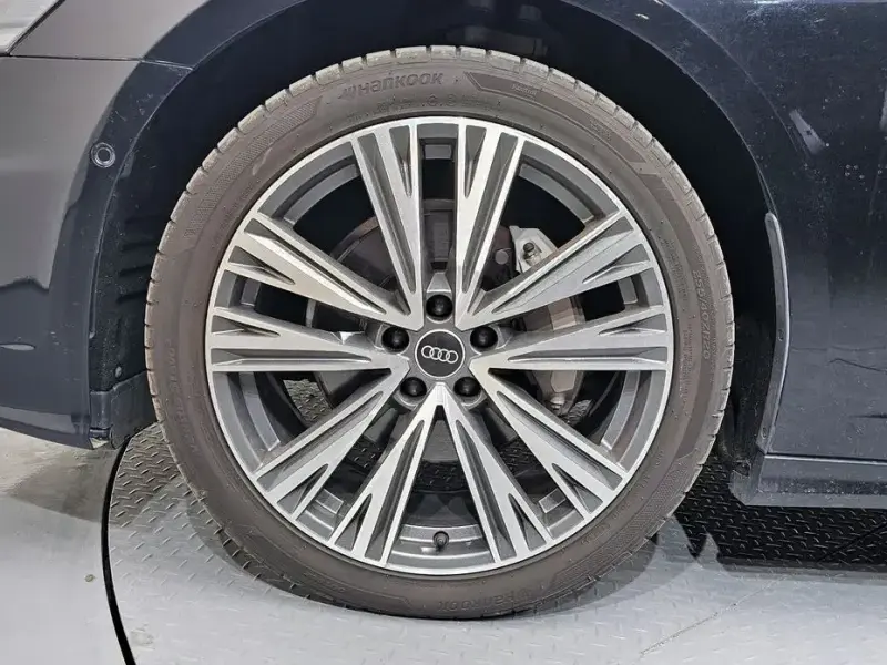 2023 Audi A6 с пробегом 45 109 км