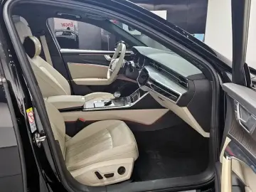 2023 Audi A6 с пробегом 45 109 км