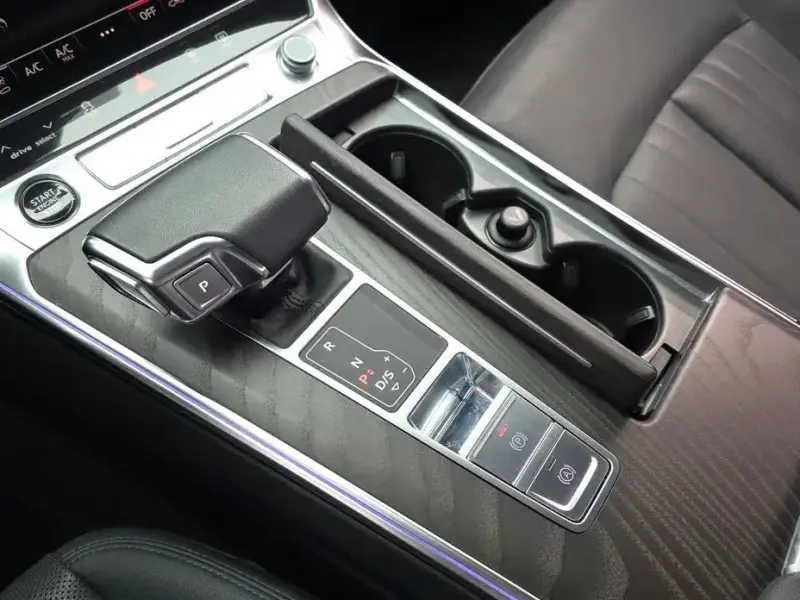 2022 Audi A6 с пробегом 69 728 км
