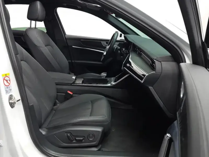 2022 Audi A6 с пробегом 69 728 км