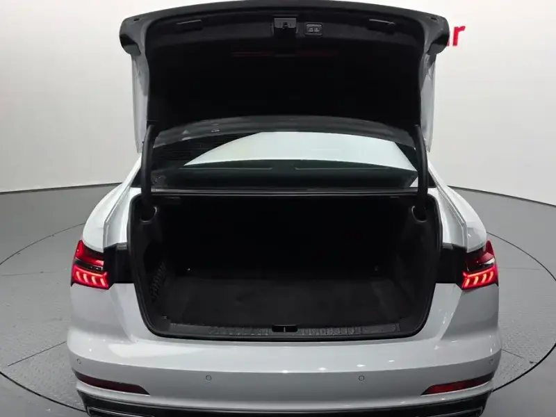 2022 Audi A6 с пробегом 69 728 км