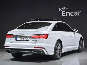 2022 Audi A6 с пробегом 63 352 км