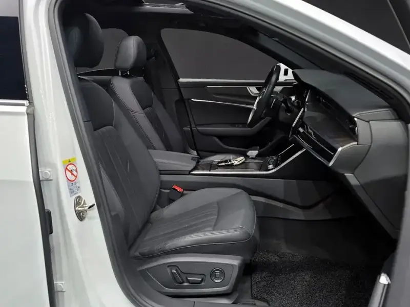 2022 Audi A6 с пробегом 63 352 км