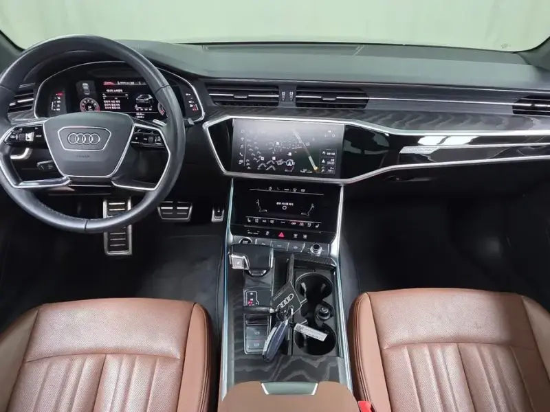 2023 Audi A6 с пробегом 78 787 км