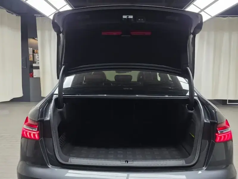 2023 Audi A6 с пробегом 78 787 км