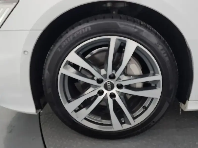 2023 Audi A6 с пробегом 41 267 км