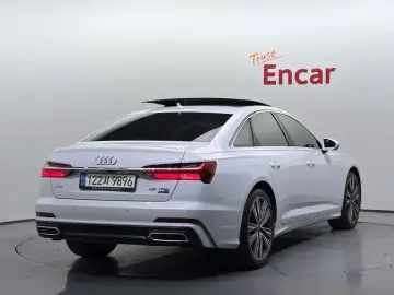 2022 Audi A6 с пробегом 63 301 км