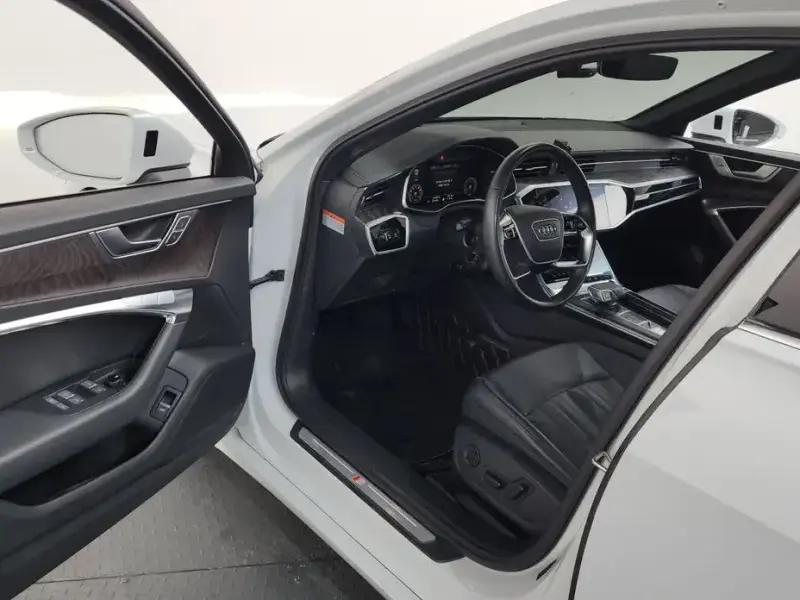 2023 Audi A6 с пробегом 41 267 км